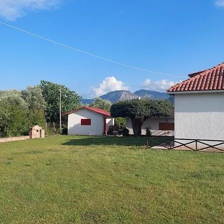 Chalet Johnny Jo